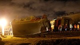 Ảnh hiện trường vụ tai nạn tàu hỏa ở Nga, 50 người bị thương